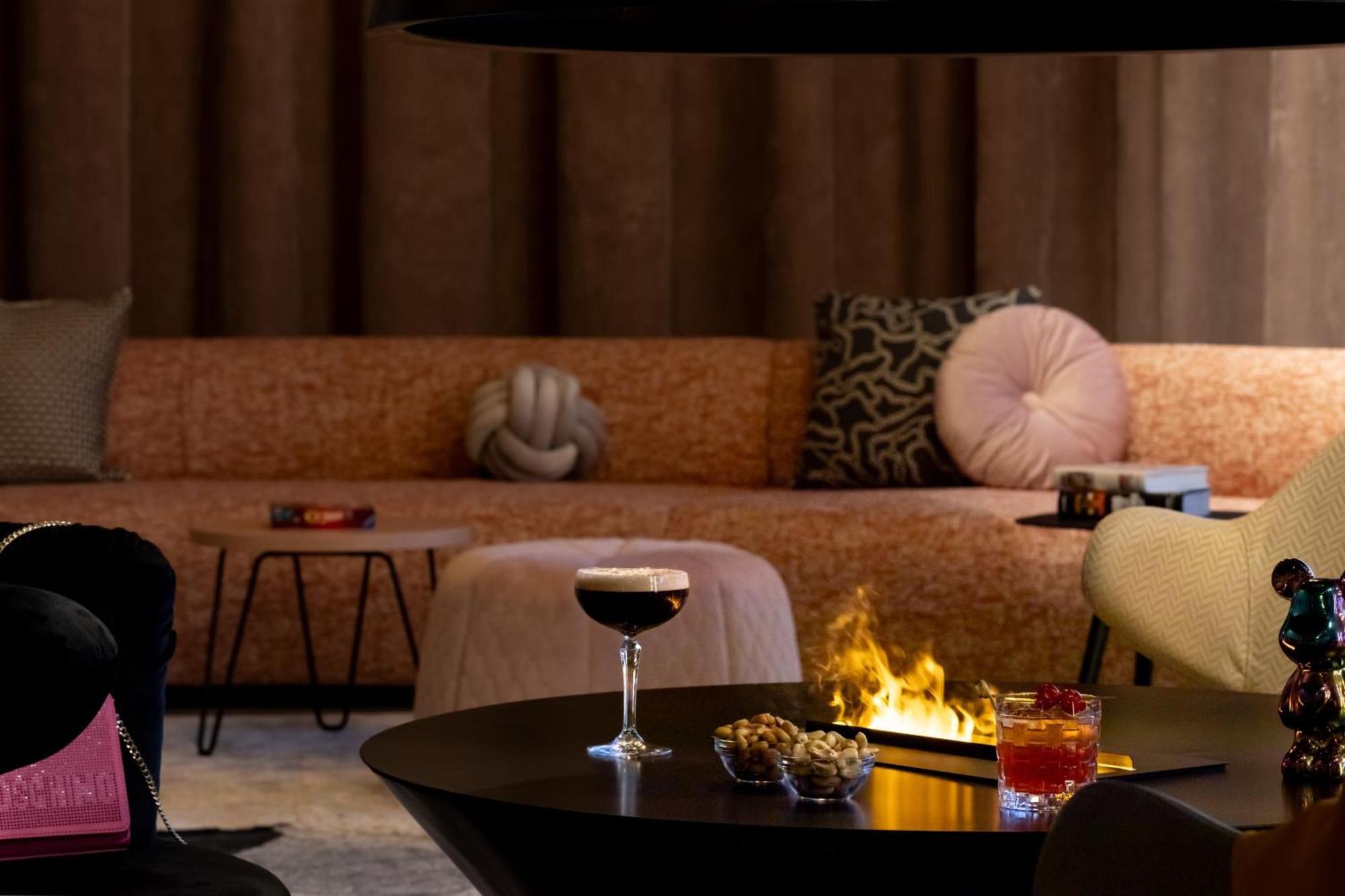 Moxy Outletcity Metzingen Metzingen  Ngoại thất bức ảnh
